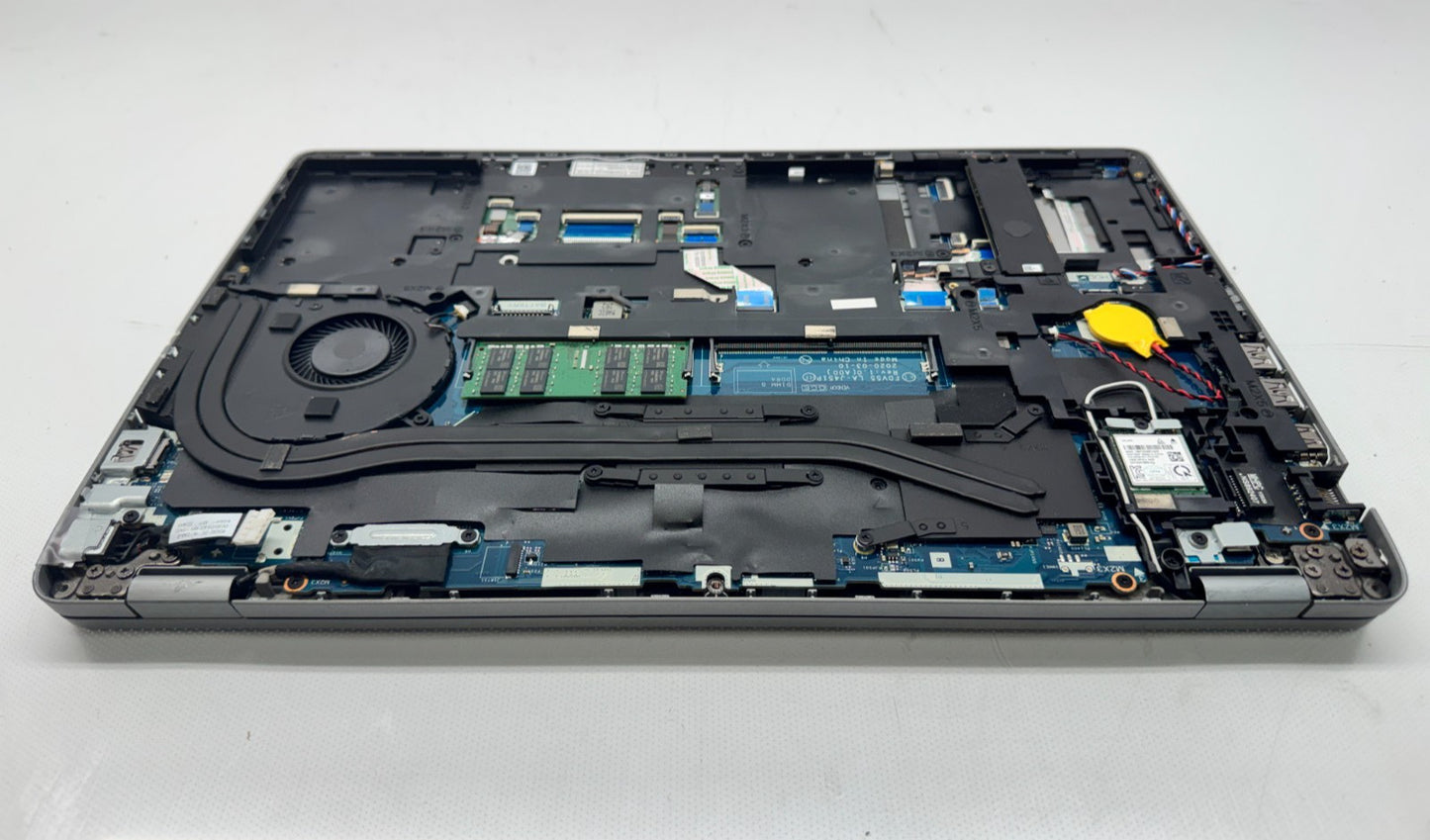 Dell Precision 3550 768P 15.6" Laptop i7-10610U@1.8GHz 16GB 256GB P520 **READ**