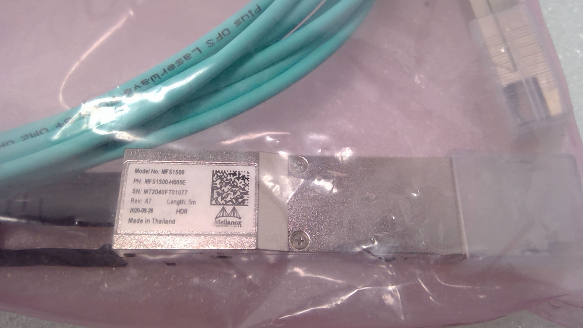 NEW NVIDIA Mellanox MFS1S00-H005E InfiniBand HDR 200G QSFP56 AOC Cable 5m