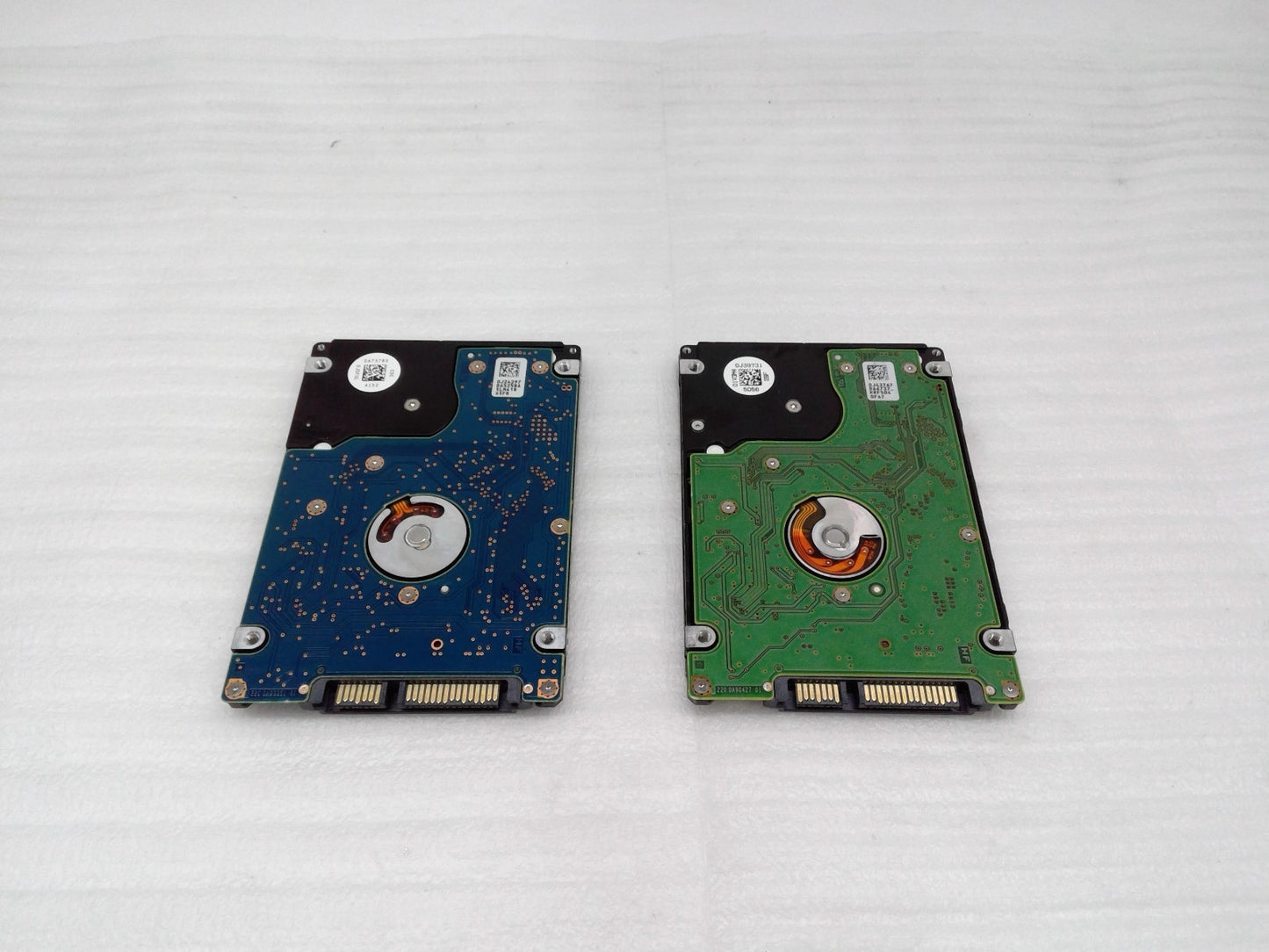 Lot of 2 HGST 500GB ATA 6.0Gb/s 2.5" Hdd Hard Drive HTS545050A7E680 Z5K500-500