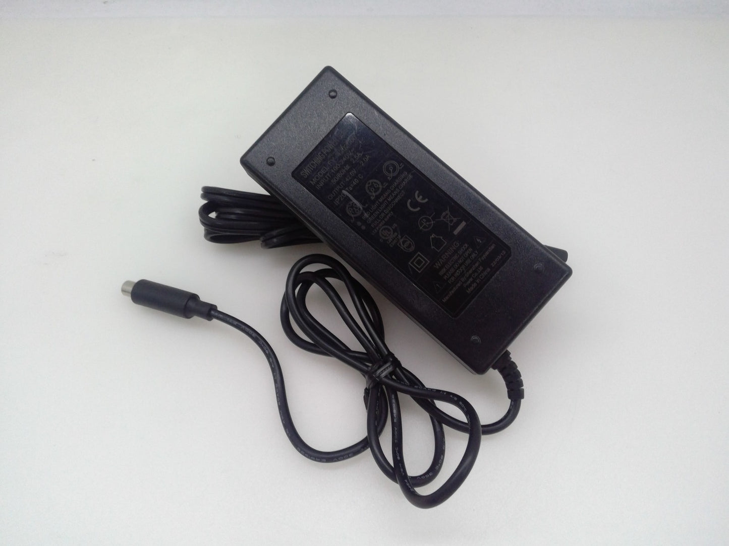 42V Power Supply Charger Switching Model FY-4202000 Input 100-120v 50/60Hz