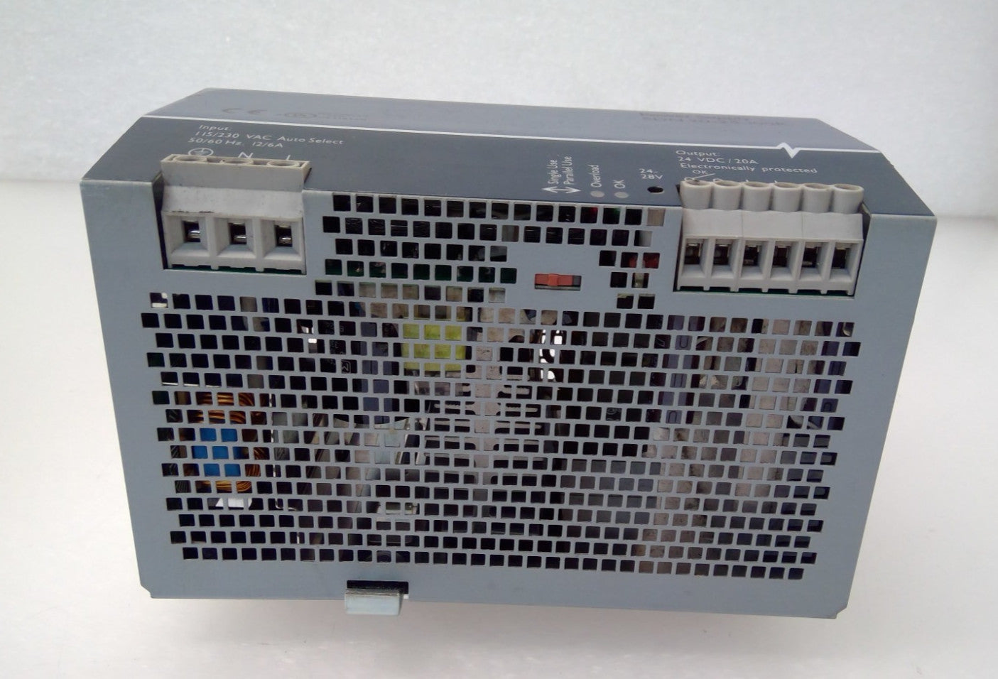 SOLA SDN 20-24-I00P Power supply 20A 24VDC