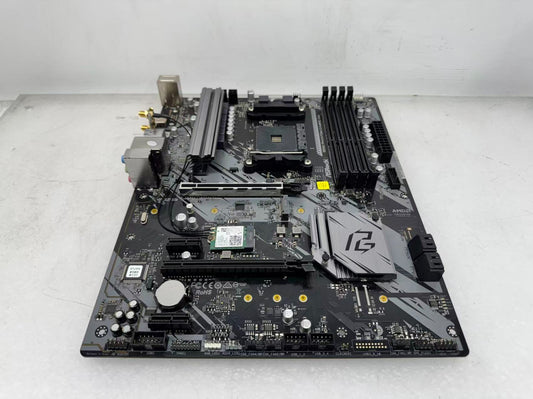 ASRock B550 Phantom GAMING 4/ac Motherboard AMD AM4 DDR4