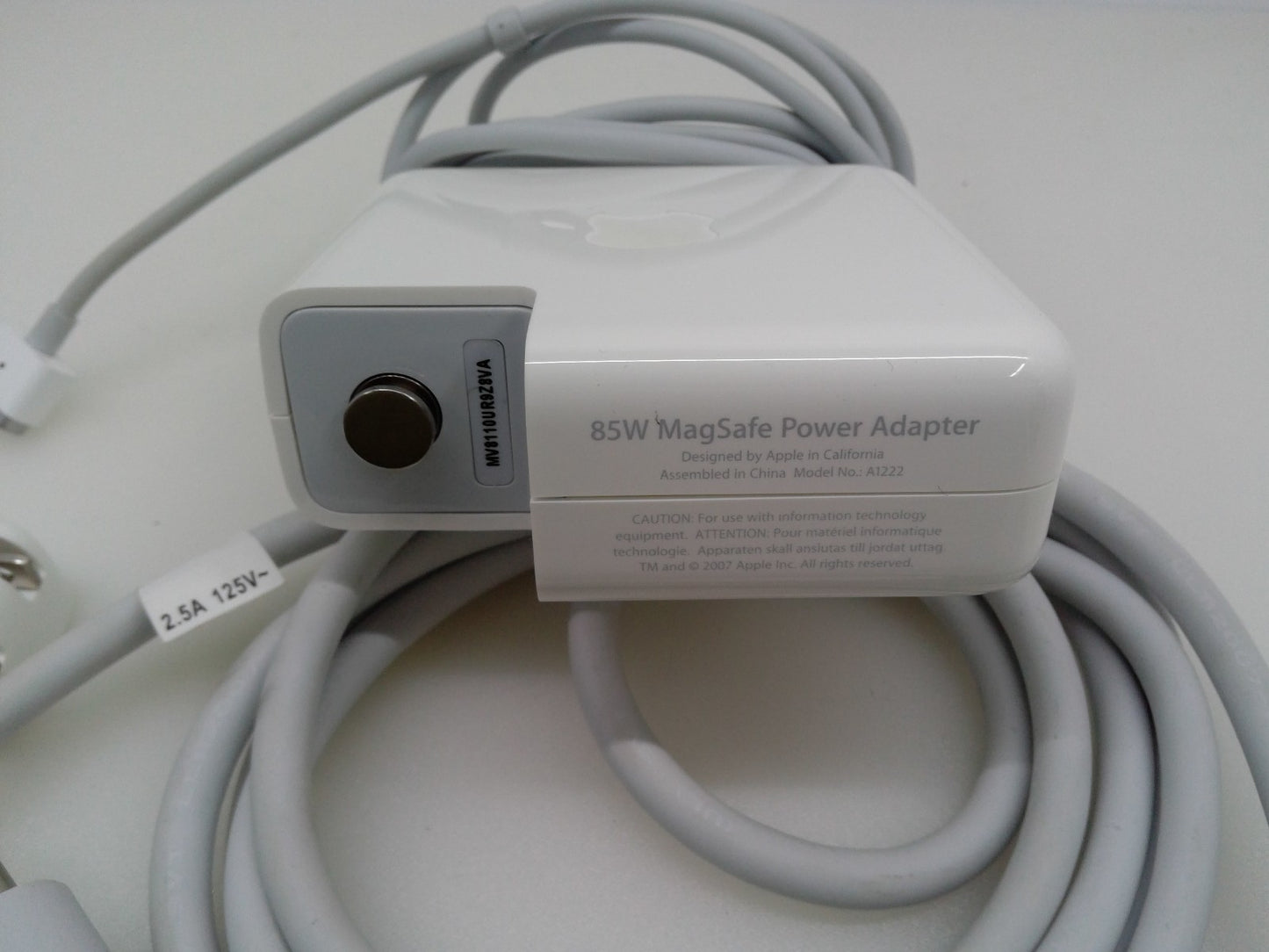 OEM Apple 85W Magsafe 1 charger Adapter for 2006-2012 Macbook Pro A1172 A1222