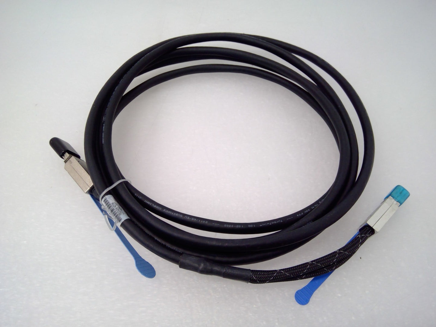 TE Connectivity 2159187-4 4m SFF-8643 to SFF-8644 Internal to Externa Cable