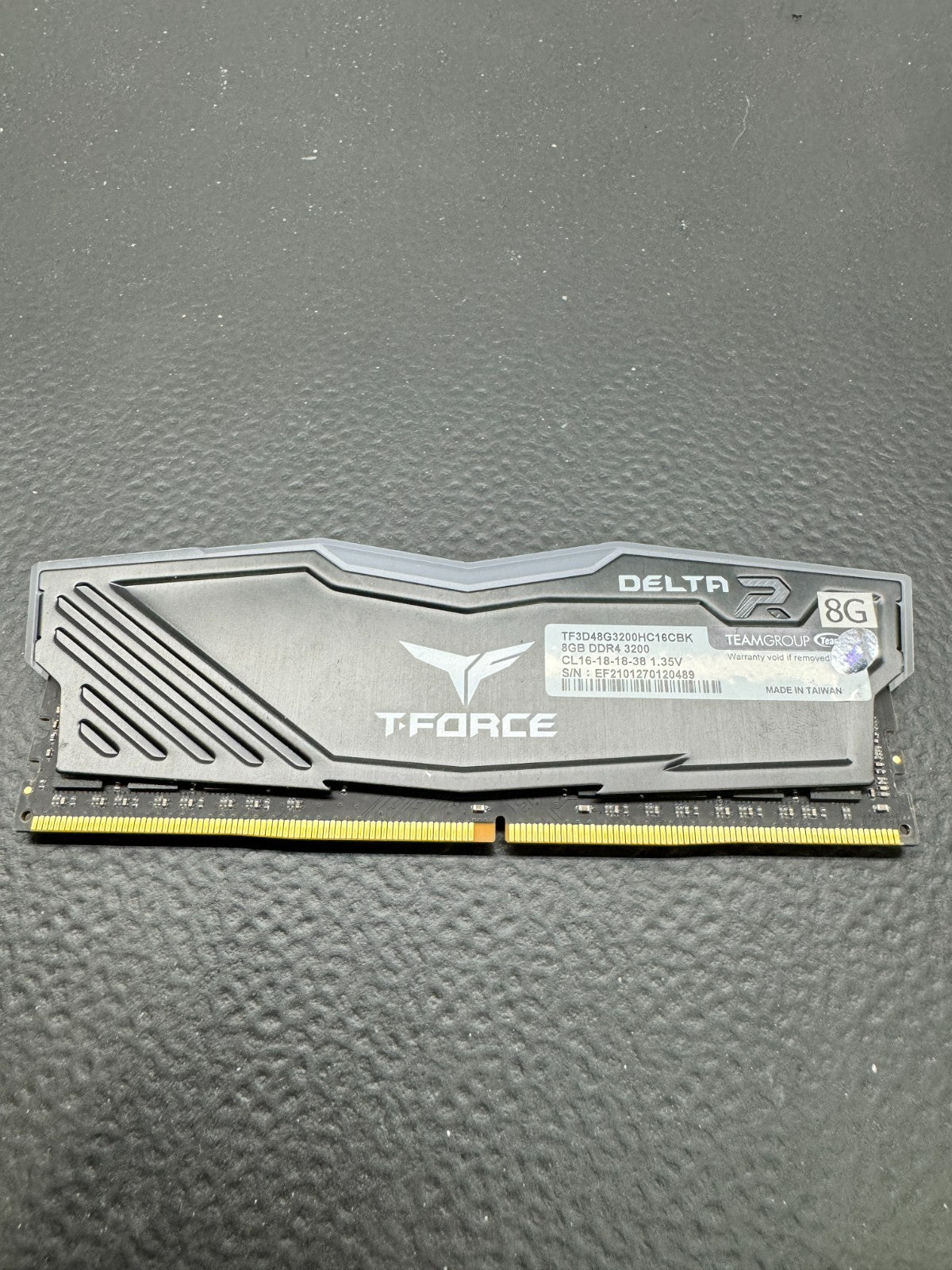 TeamGroup T-Force Delta Series 8GB DDR4 3200MHz Memory TF3D48G3200HC16CBK