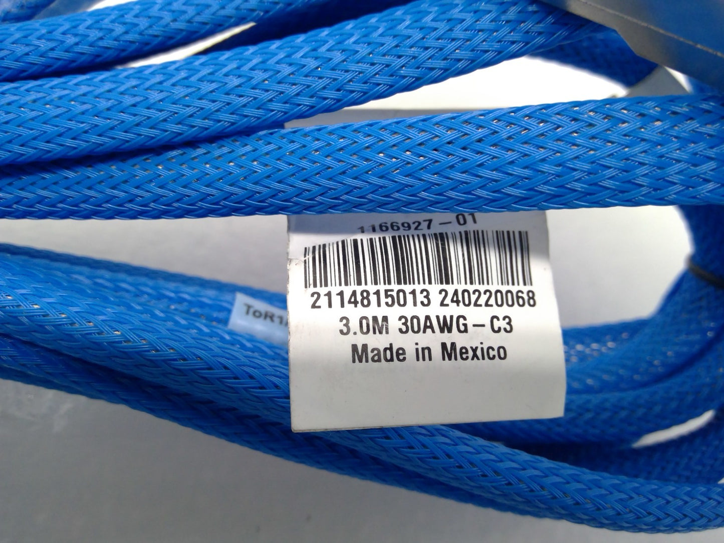 Molex 800G OSFP TO 2X400G QSFP112 DAC Breakout Cable 3m 30AWG 2114815013