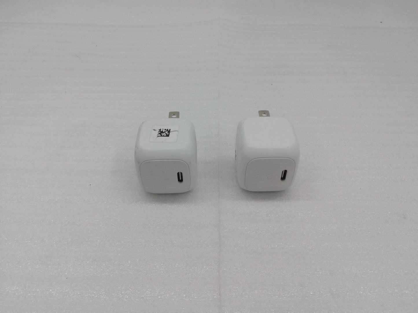 Lot of 2 Belkin Boost Charge 20W Compact USB-C PD Cube Wall Charger WCA009dq