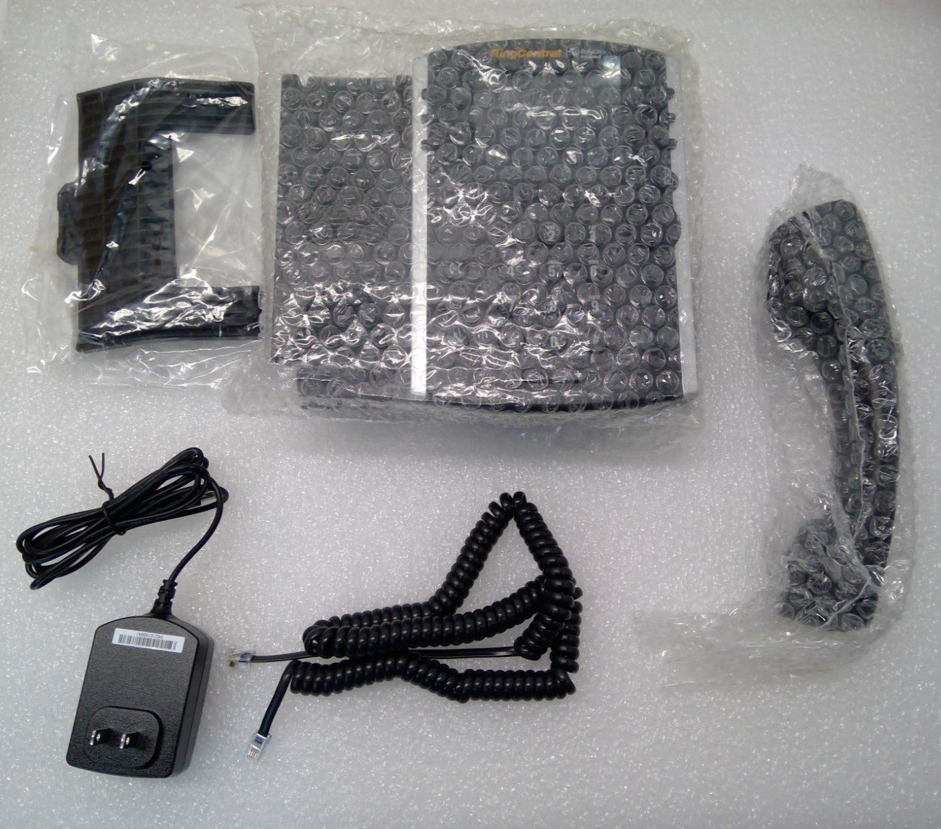 Polycom VVX 411 12-Line PoE desktop VoIP SIP Phone (2314-48450-001)