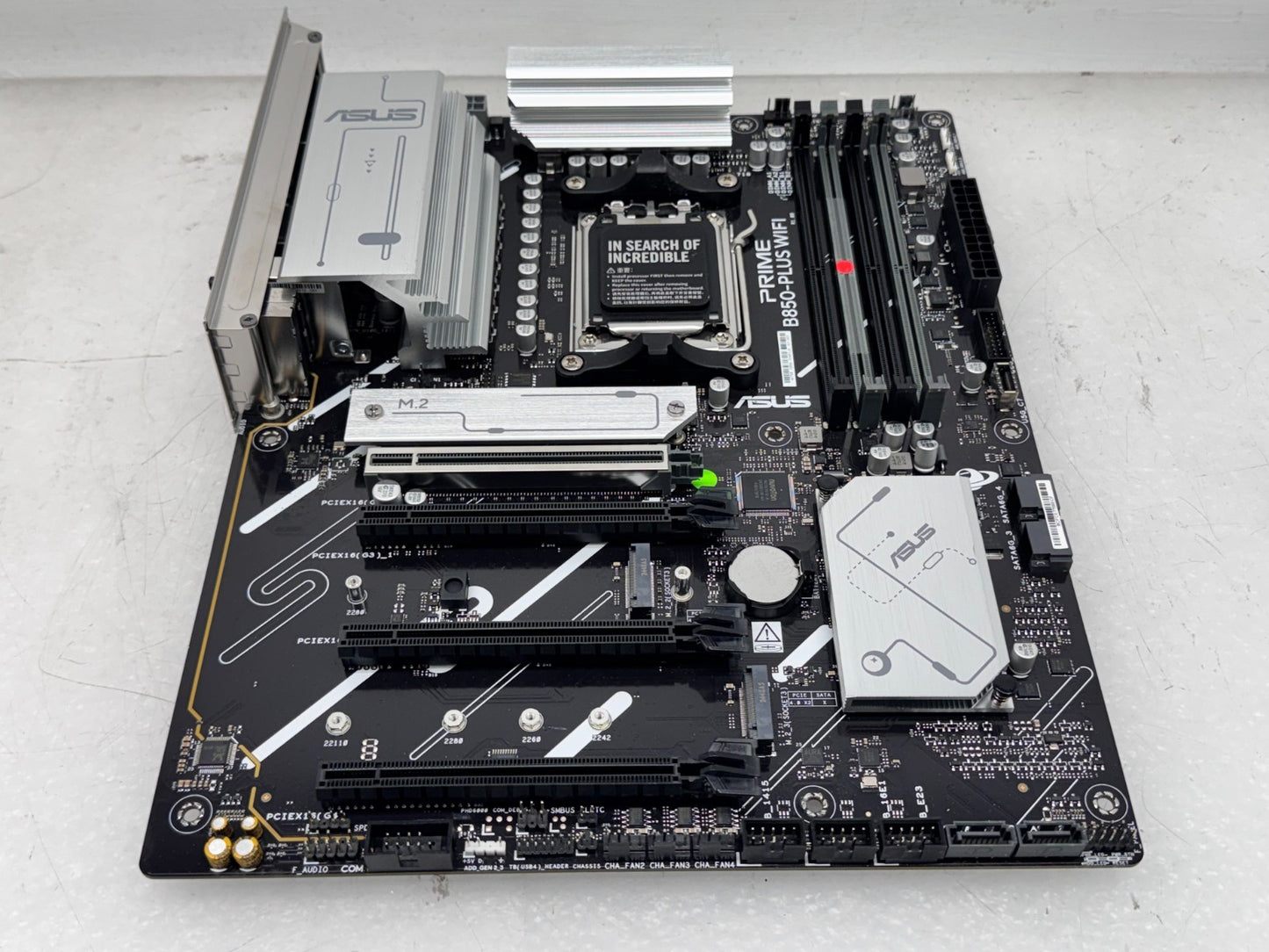 ASUS PRIME B850-PLUS WIFI Motherboard DDR5 AMD Socket AM5 *READ*