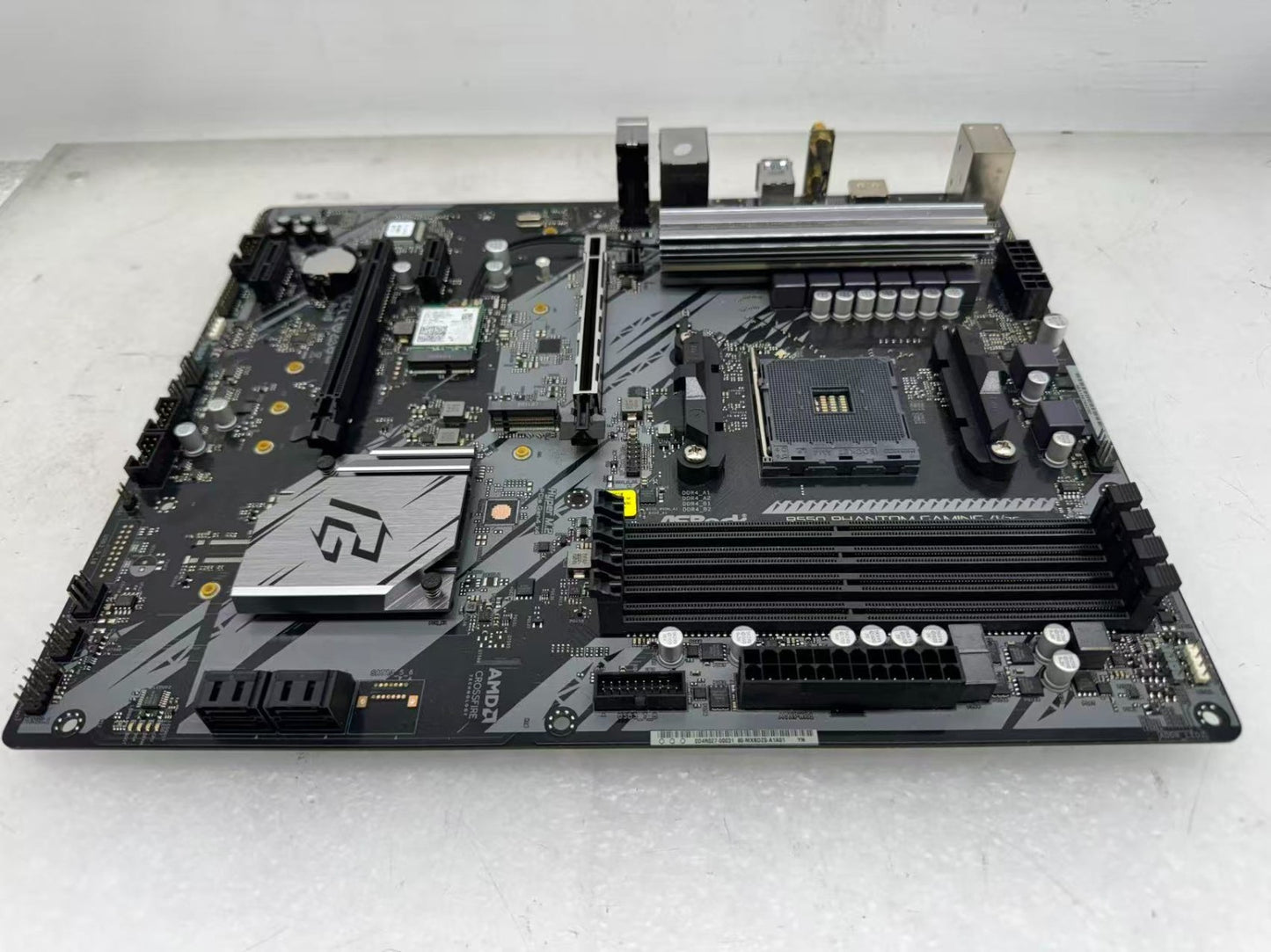 ASRock B550 Phantom GAMING 4/ac Motherboard AMD AM4 DDR4