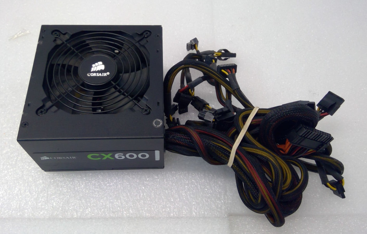 Corsair CX600 600W ATX Power Supply 80+ Bronze 75-001668 CP-9020048