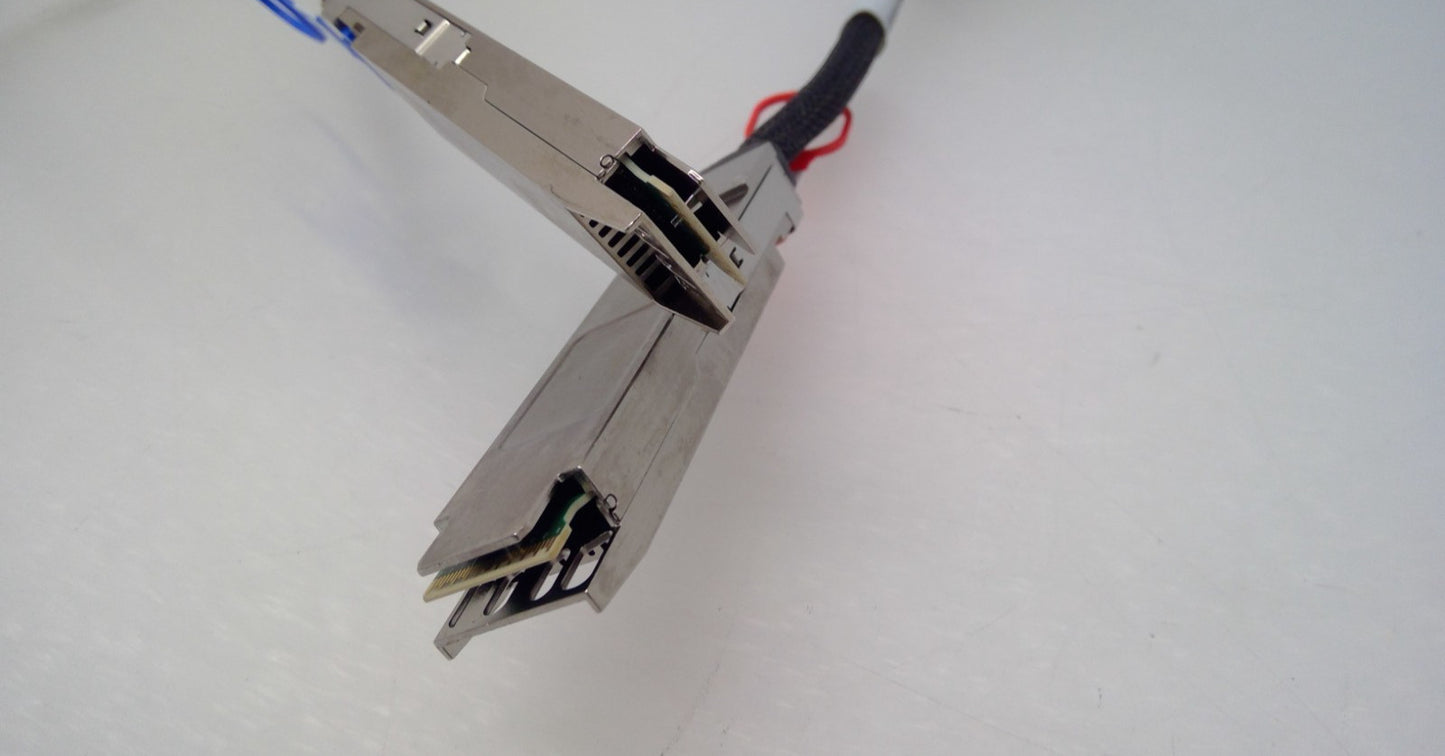 Amphenol NJPPER-G714-01 800G OSFP-112 DAC Cable 1.05m 30AWG Copper 1179853-01