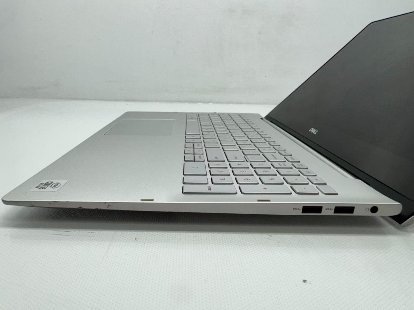 Dell inspiron 7591 Touch Laptop Intel i5-10210U @1.60GHz 16GB 256GB Win11 W/AC