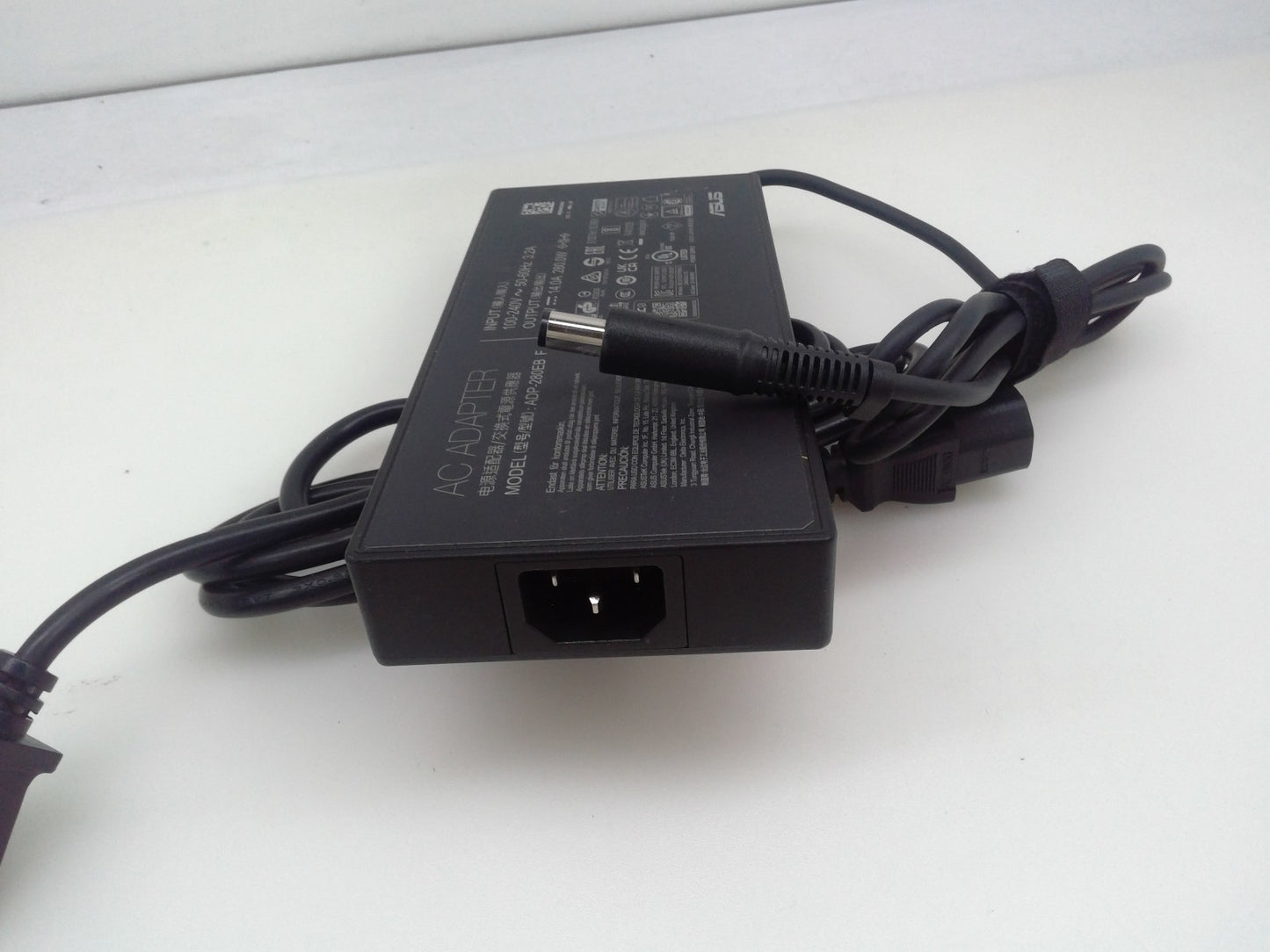 Genuine ASUS ROG Swift PG32UCDP Monitor 20V 14A ADP-280EB F 280W AC Adapter 7.5m