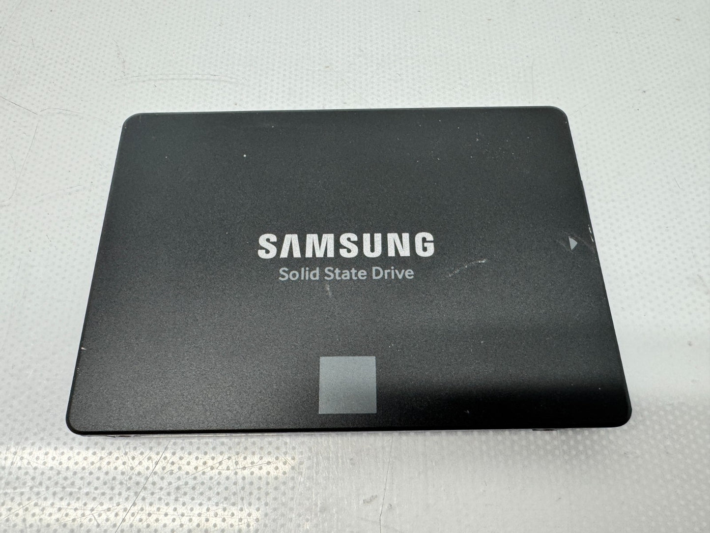 Samsung 870 EVO 500GB 2.5" MZ7L3500HBLU V-NAND SSD Internal SSD