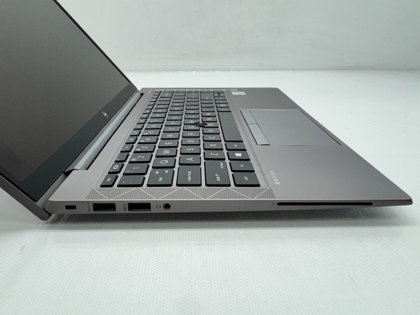 HP Zbook Firefly 14 G7 Touch Intel i7-10810U @1.10GHZ 32GB 256GB P520 W/AC*READ*