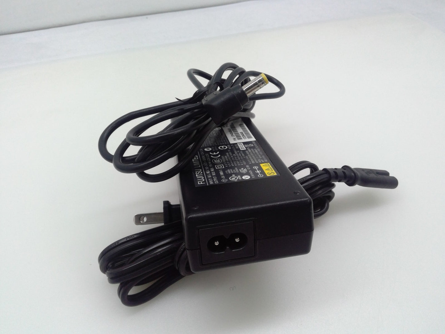 Genuine Fujitsu PJW1942N Laptop AC Adapter Power Supply 19V 4.22A FMV-AC325A