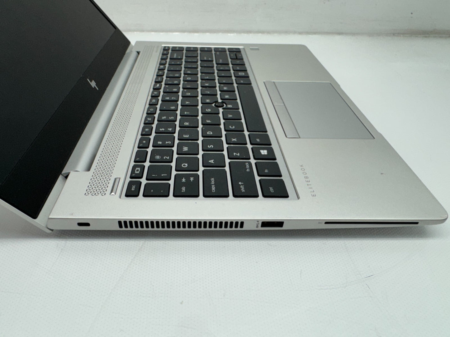 HP Elitebook 745 G5 AMD Ryzen 7 2700U@2.2GHz 16GB 256GB Win 11 w/AC *READ*