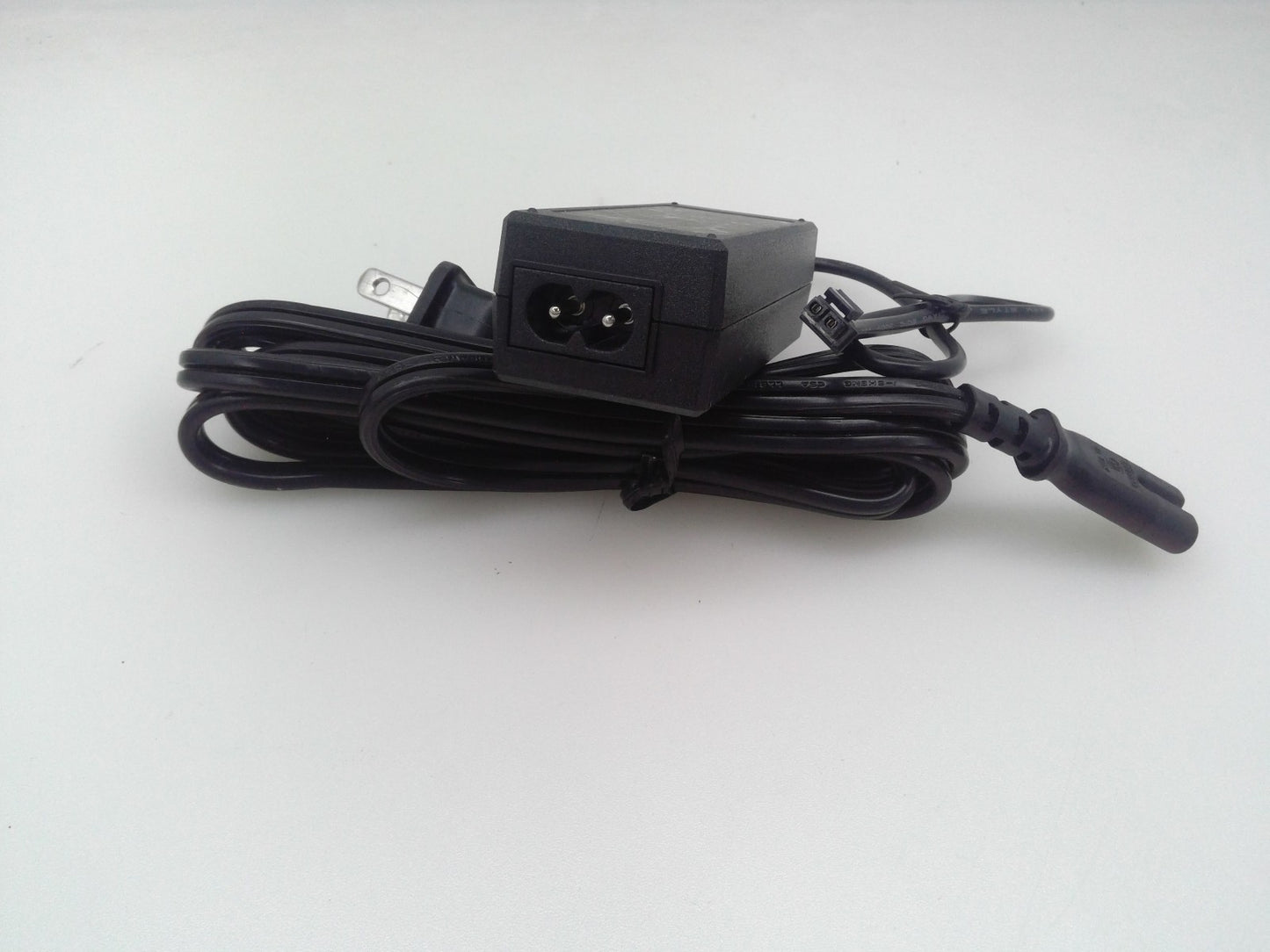 Genuine 2Pin Edac AC Adapter EA10442G-180 Power Supply 18V 2.22A w/Cord