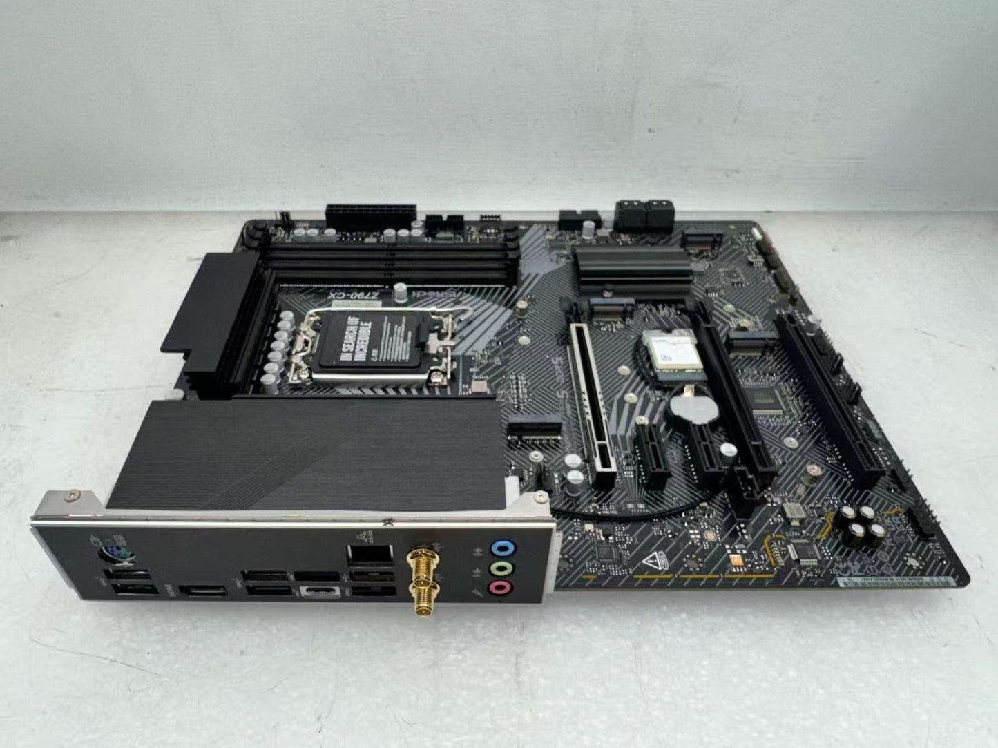 ASRock Z790-CX WIFI ATX Motherboard Intel Socket LGA1700 DDR5 HDMI