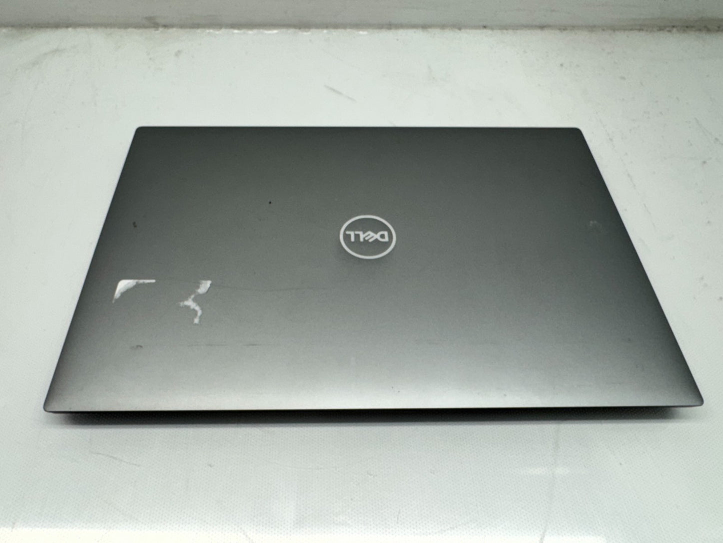 Dell Precision 5550 15.6"4K i7-10850H @2.7GHz 16GB 256GB SSD T1000  *READ*