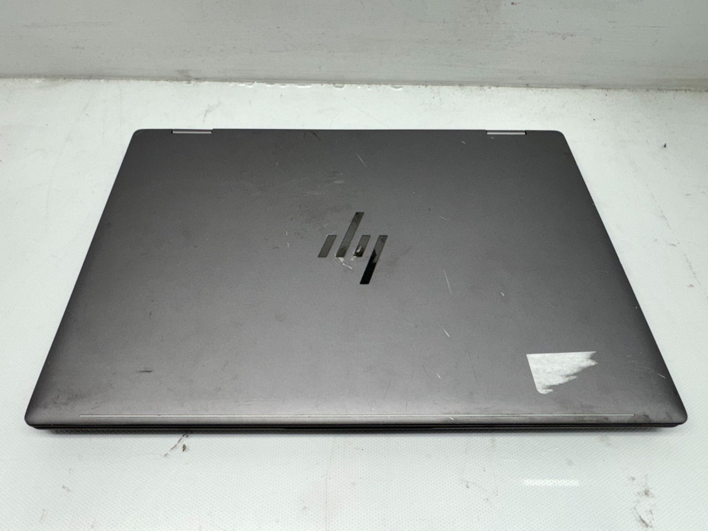 HP ENVY X360 16-ad0023dx Touch AMD Ryzen 7 8840HS@3.30GHz 16G 256GB Win11 *READ*