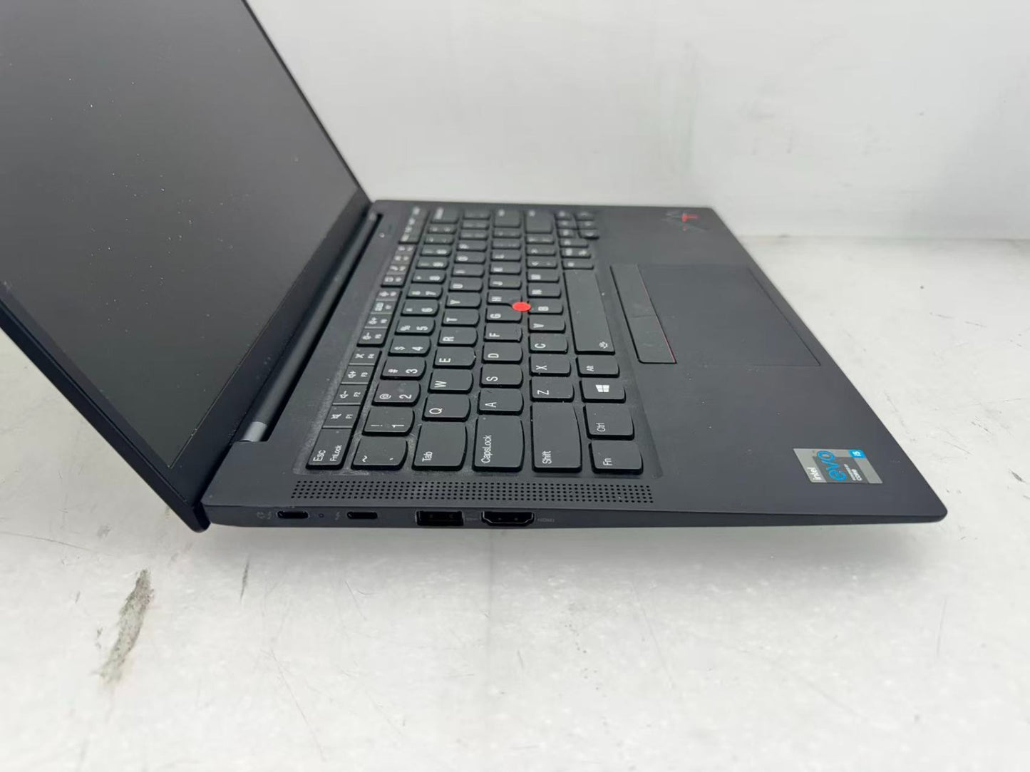 Lenovo ThinkPad X1 Carbon Gen 9 14" Intel i5-1135G7@2.4GHz 8GB DDR4 256G W/AC
