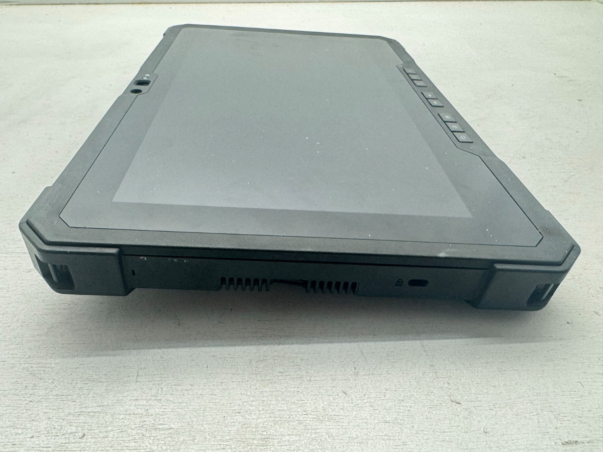 Latitude 7220 Rugged Extreme 12" i3-8145U@2.1GHz 8GB 256GB 2batt W/AC *read*