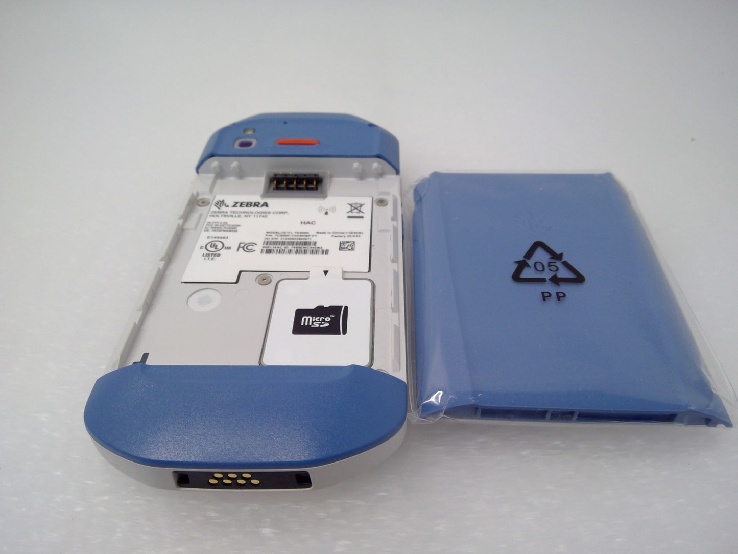 NEW Zebra TC52 TC520K (TAA) Android Barcode Scanner Computer TC520K-1HCMH6P-FT
