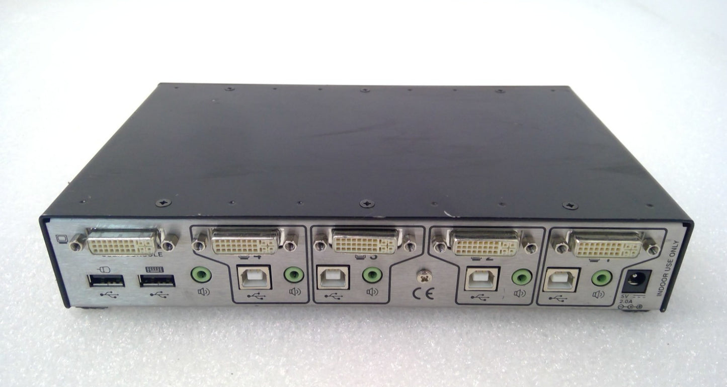 Black Box SW4007A-USB 4-Port ServSwitch Secure with USB KVM Switch