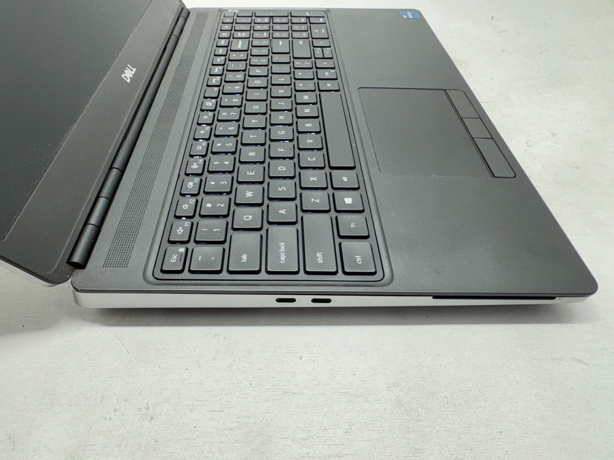 Dell Precision 7560 15.6" Intel Xeon W-11855M@3.2GHz 32GB 1TB T1200*READ