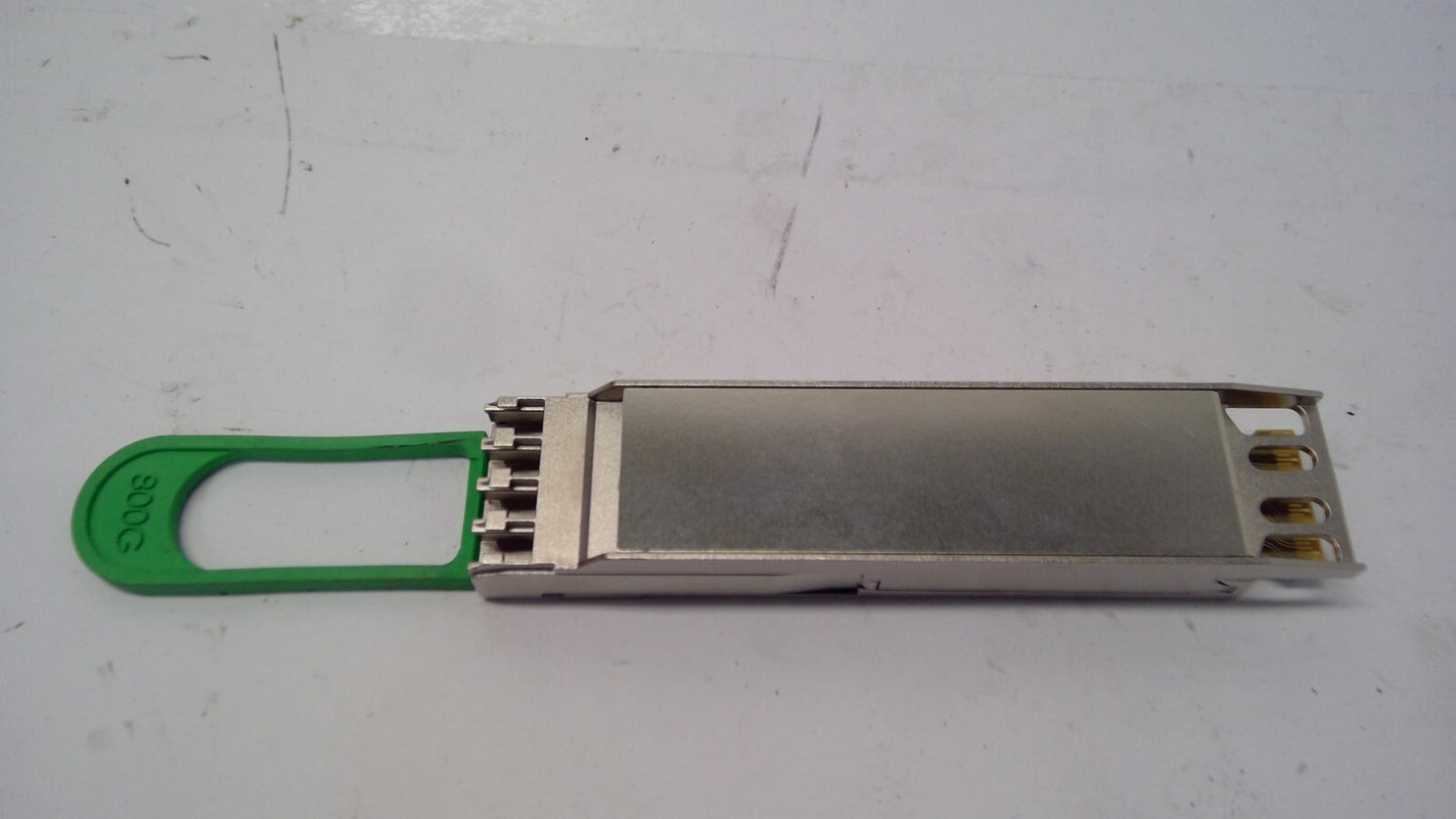 Cloudlight 9643-81-2001  2x400G CDGR4 OSFP Transceiver 800G NDE124312382