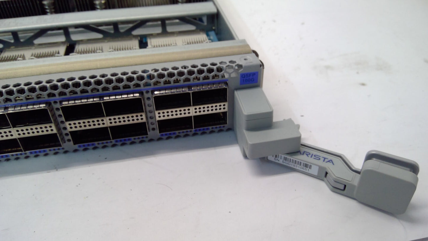 Arista DCS-7500R2-36CQ-LC 7500R2 Series 36 Port 100GbE QSFP100 Line Card