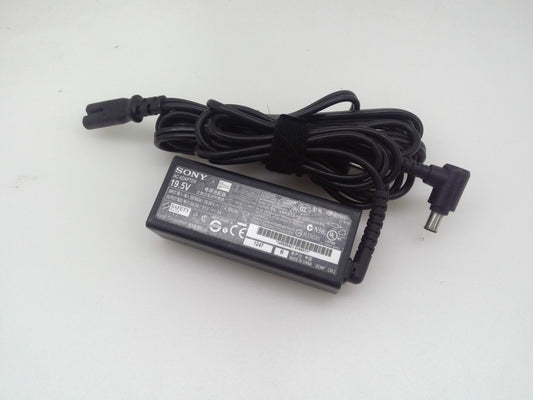 GENUINE SONY Laptop AC Adapter Power Charger VGP-AC19V57 19.5V 2A
