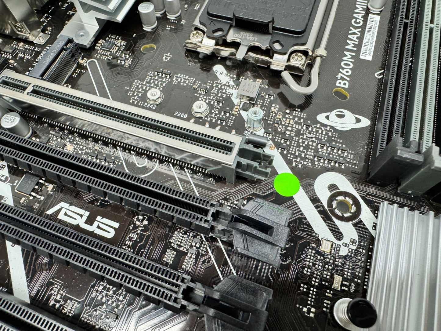 ASUS B760M MAX GAMING WIFI Motherboard DDR5 Intel Socket 1700 *READ**
