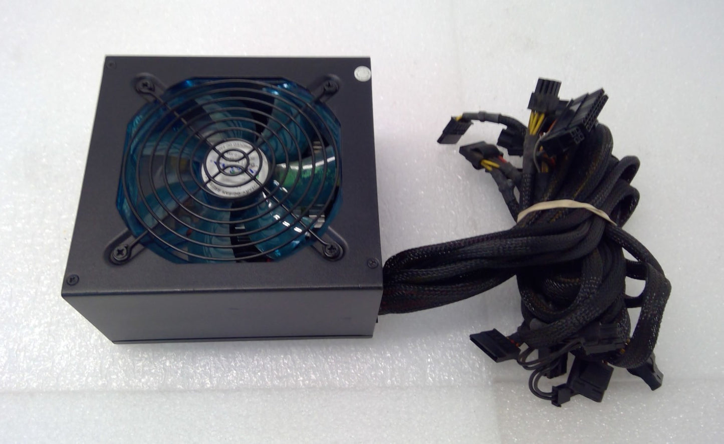 APEVIA ATX-CB700W SWITCHING POWER SUPPLY 115/230V 12/6A 50/60Hz