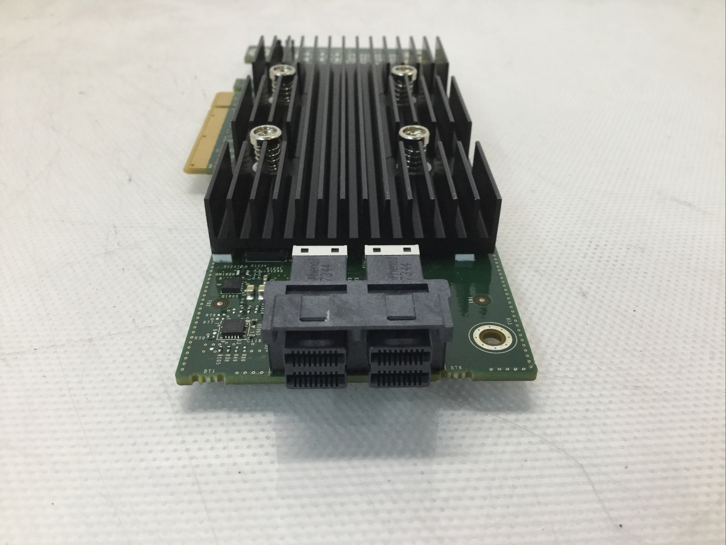 Dell PERC H330 8 PORT SAS/SATA 6/12GB PCI-E 04Y5H1 RAID Controller Card 0R5CDN