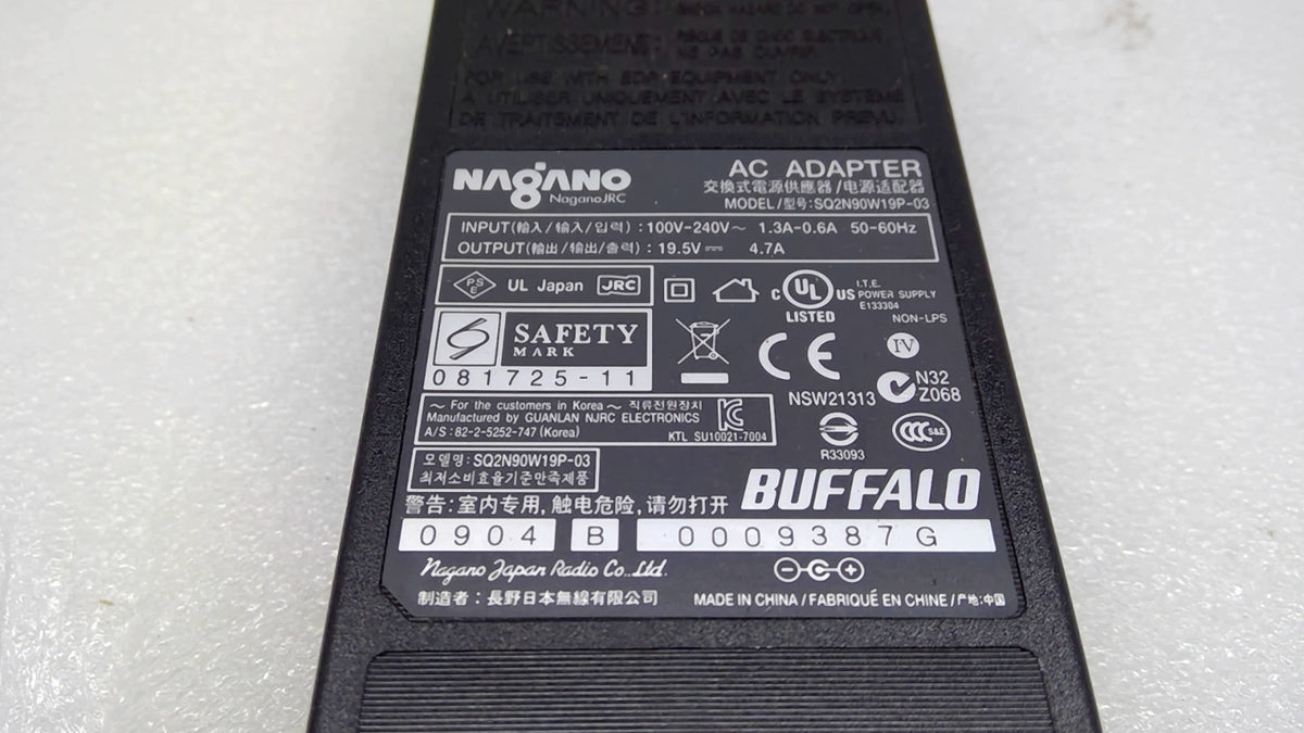 Genuine Nagano Buffalo SQ2N90W19P-03 90W 19.5V 4.7A AC Power Adapter