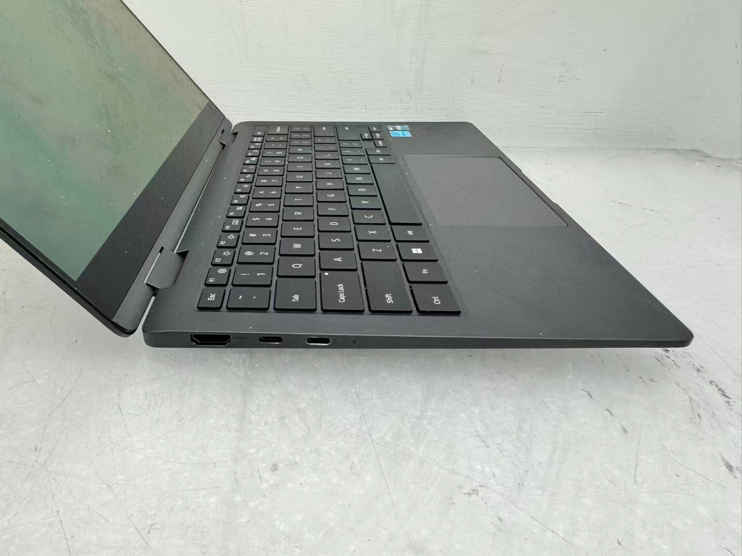 Samsung Laptop 730QED Intel Core i7-1255U@1.70GHz 16GB 256GB SSD Win11 W/AC