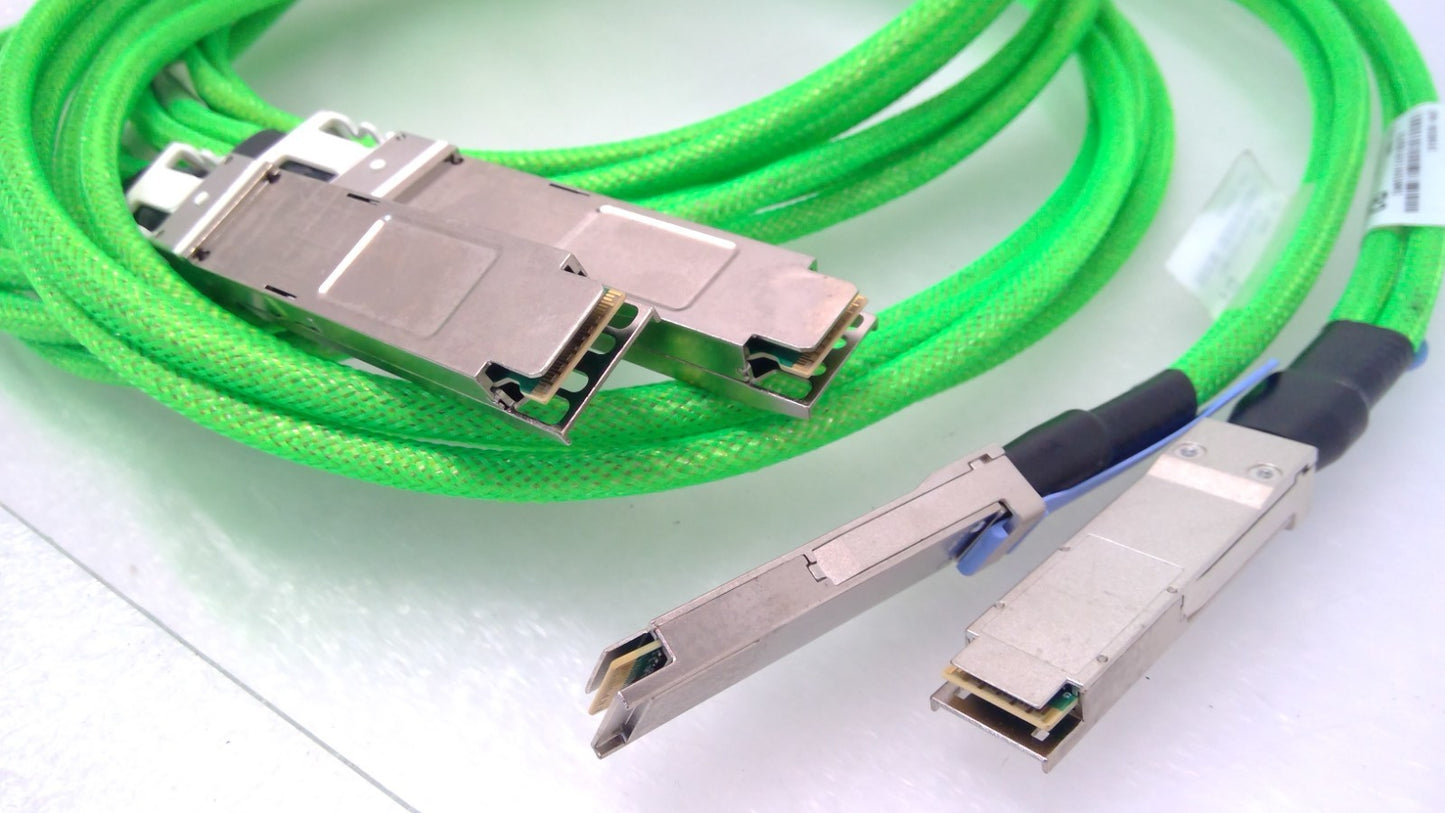 Amphenol NJJRBB-G610 400G Twin-port OSFP TO 2x400G QSFP112 DAC Cable 3.5M 26AWG