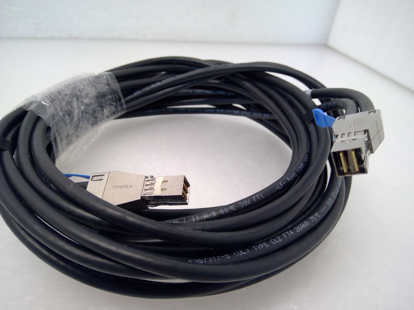 Molex 1110751005 SFF-8644 to SFF-8644 5.0M 26AWG x2 External HD Mini SAS Cable
