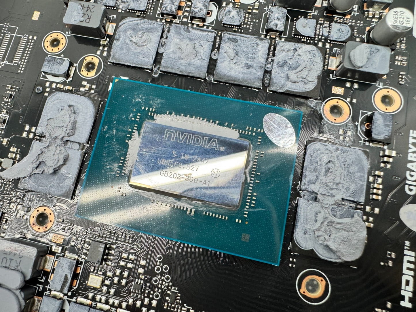 For Parts GIGABYTE GeForce RTX 5070 Ti GAMING OC 16G PCB With Core Missing IO