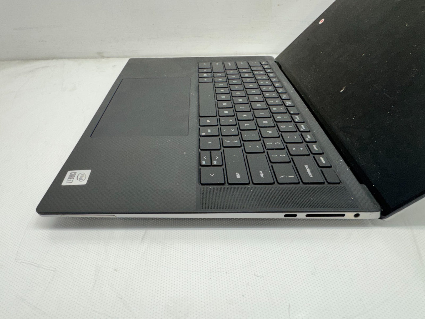 Dell Precision 5550 15.6"4K i7-10850H @2.7GHz 16GB 256GB SSD T1000  *READ*