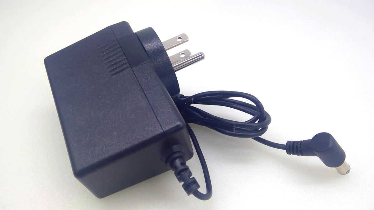 Genuine LG LCAP51 19V 1.3A 25W AC/DC Power Adapter Wall Plug Charger OEM