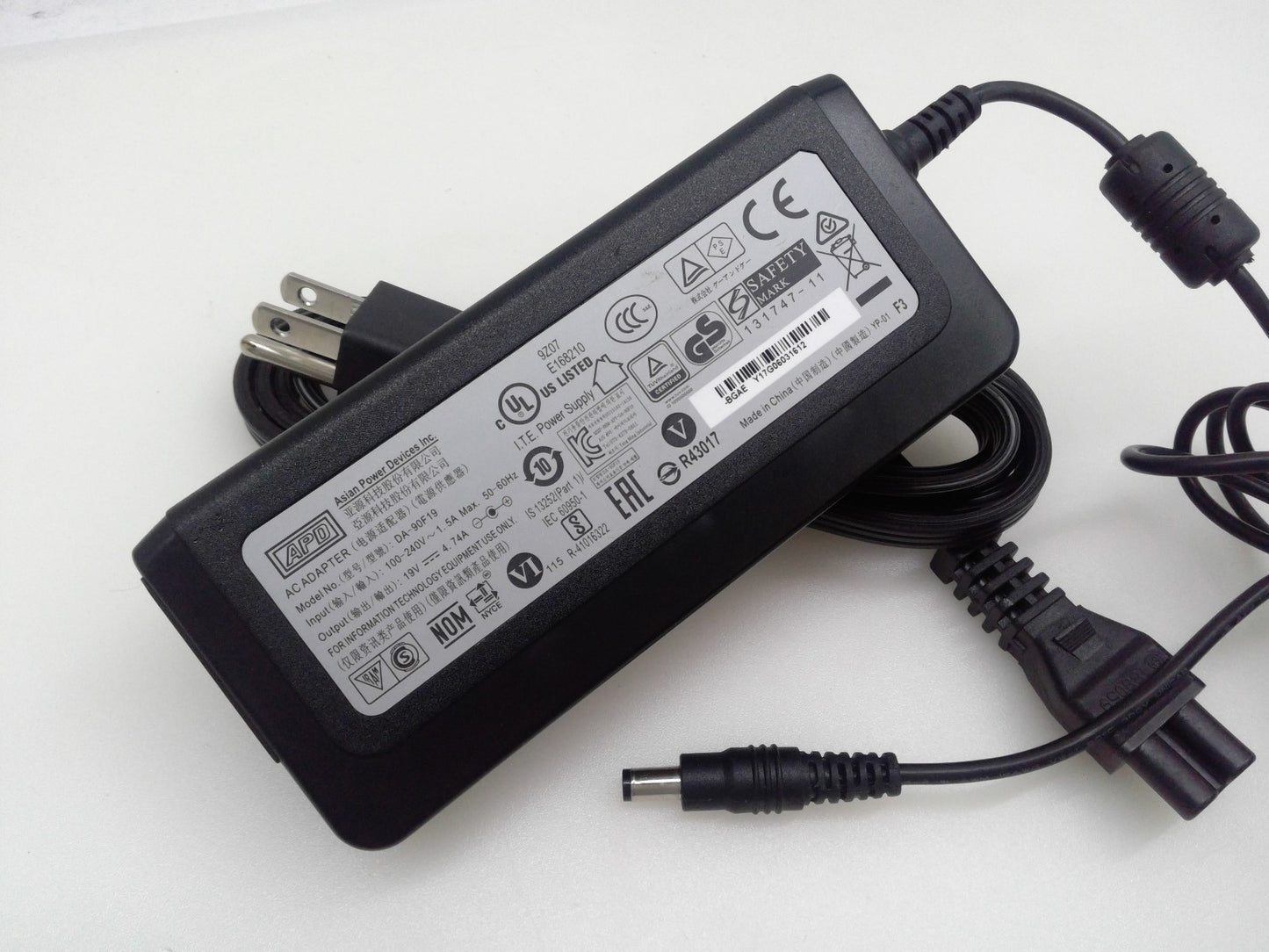 Genuine Asian Power Devices 90W 19V 4.74A AC Adapter DA-90F19 5.5x2.1mm