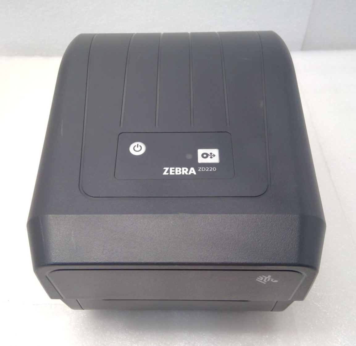 Zebra ZD220t 4-inch desktop thermal transfer printer 203dpi USB ZD22042-T01G00EZ