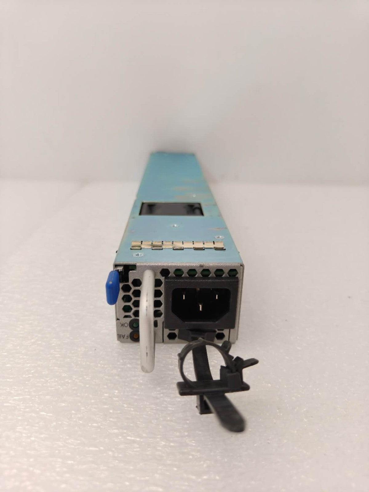 Cisco NXA-PAC-1100W-PE2 Nexus 9K 3K 1100W AC Power Supply Port-Side Exhaust