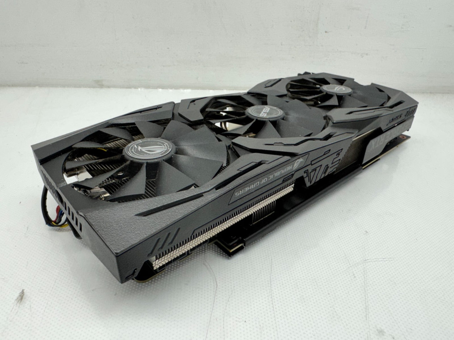 ASUS ROG Strix GeForce RTX 2060 O8G GDDR6 Graphics Card ROG Strix-RTX2060-O8G