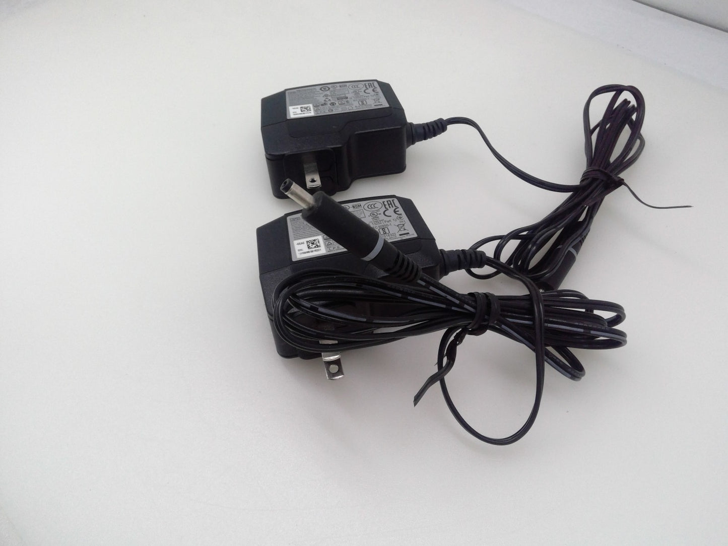 Lot of 2 Genuine APD WA-15105R 5V 3A Tip 4.0*1.35mm  AC Power Adapter