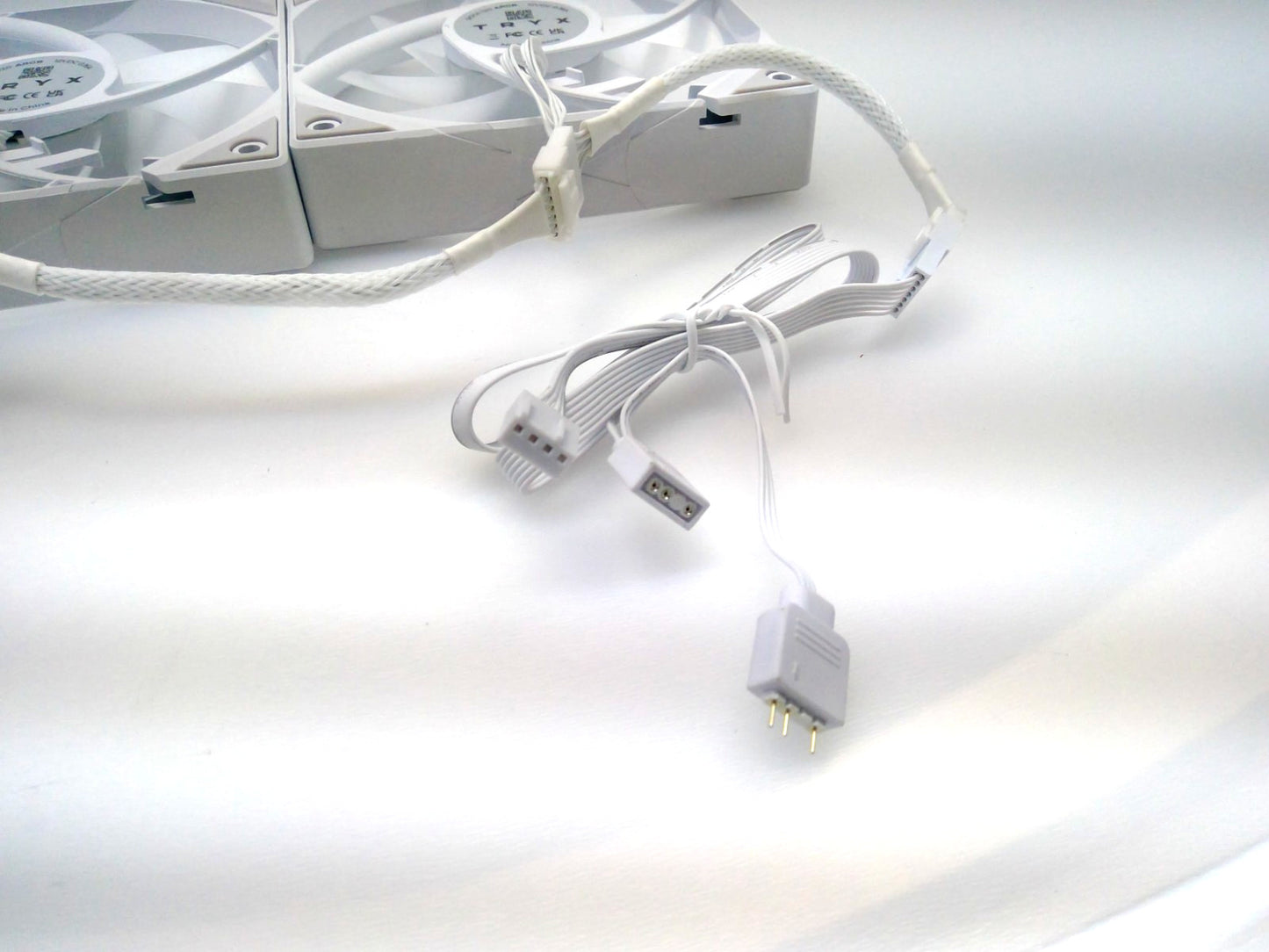 Set of 3 TRYX  ROTA 120 ARGB White 120mm Case Fan 3 in 1 Contact Connection